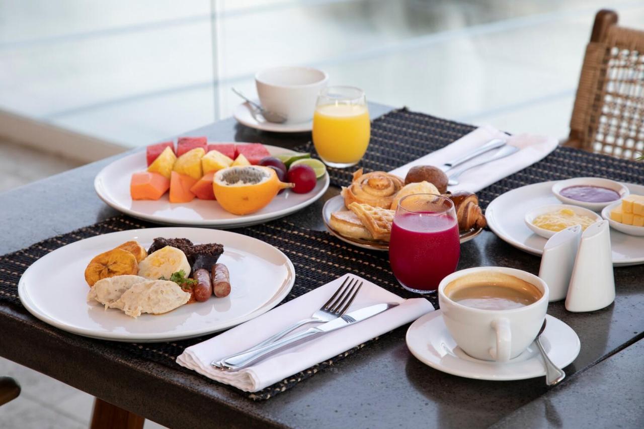 Sheraton Wuxi Binhu Hotel Esterno foto